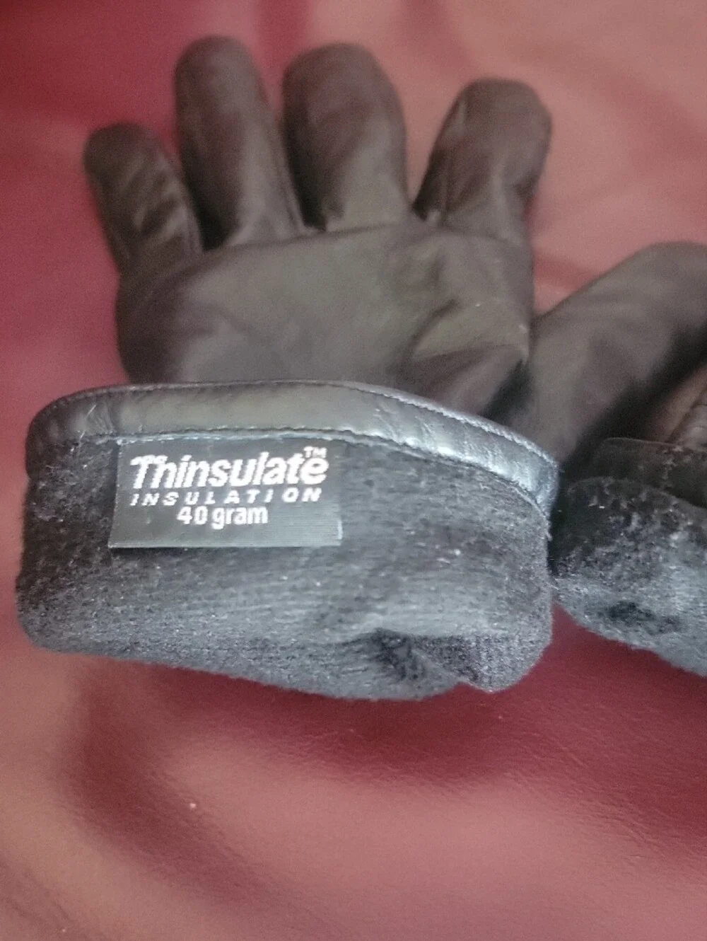 3M Thinsulate Black Leather Women's Gloves - Classic Smooth Finish